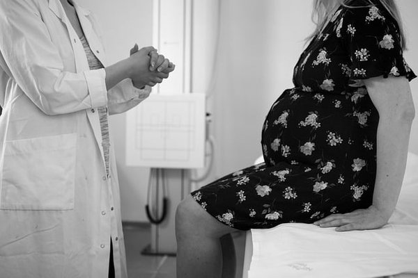 Les médicaments à éviter lors de la grossesse : Un guide essentiel pour les futures mamans